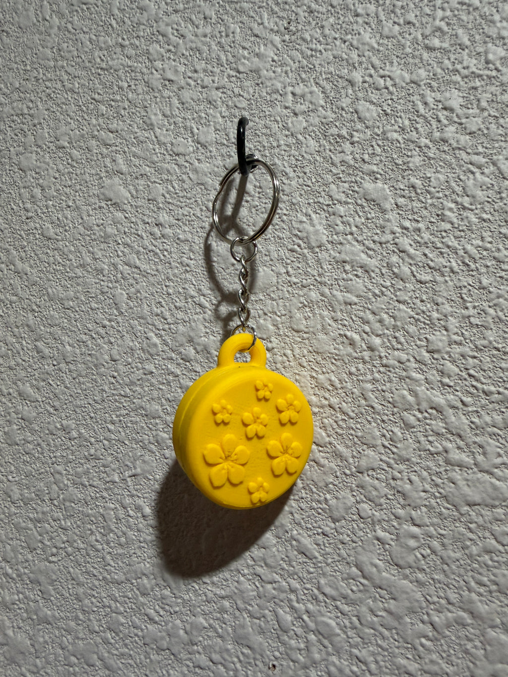 Ring holder keychain