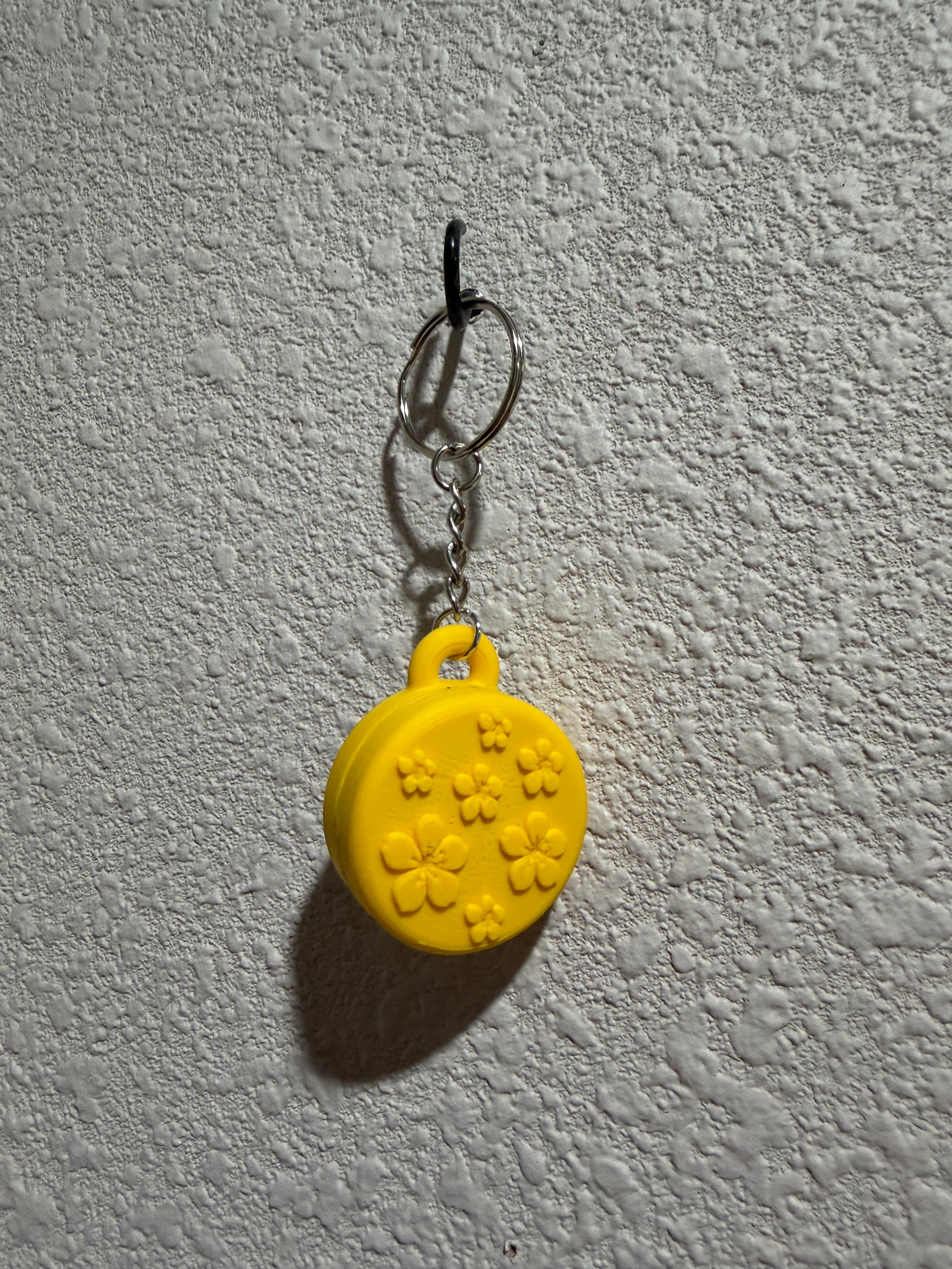 Ring holder keychain
