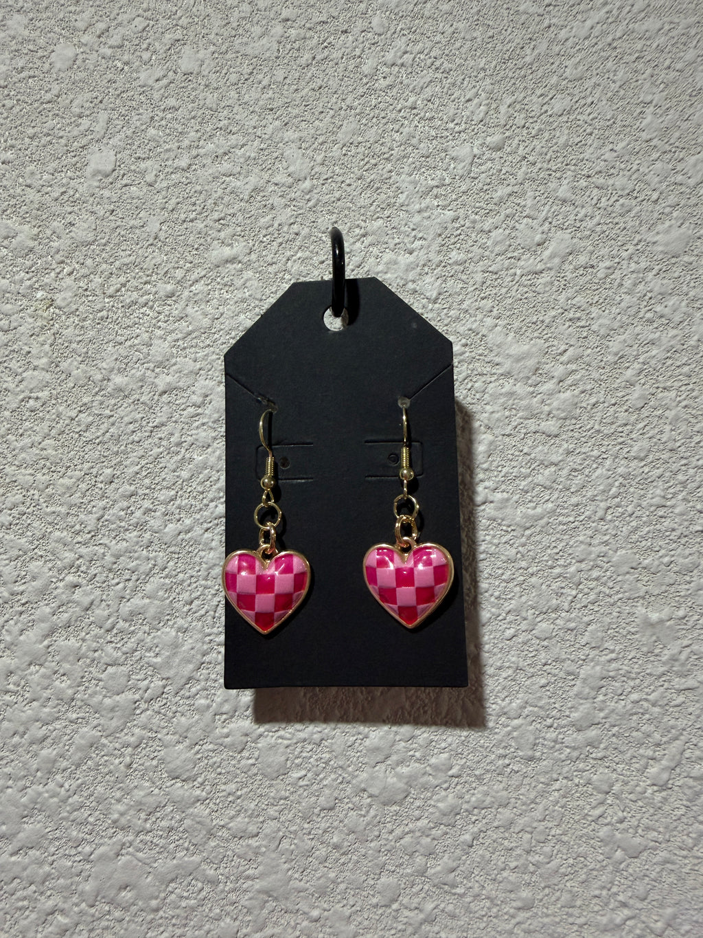 Checkered heart earrings
